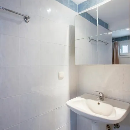 Artemis Rooms For 2 *